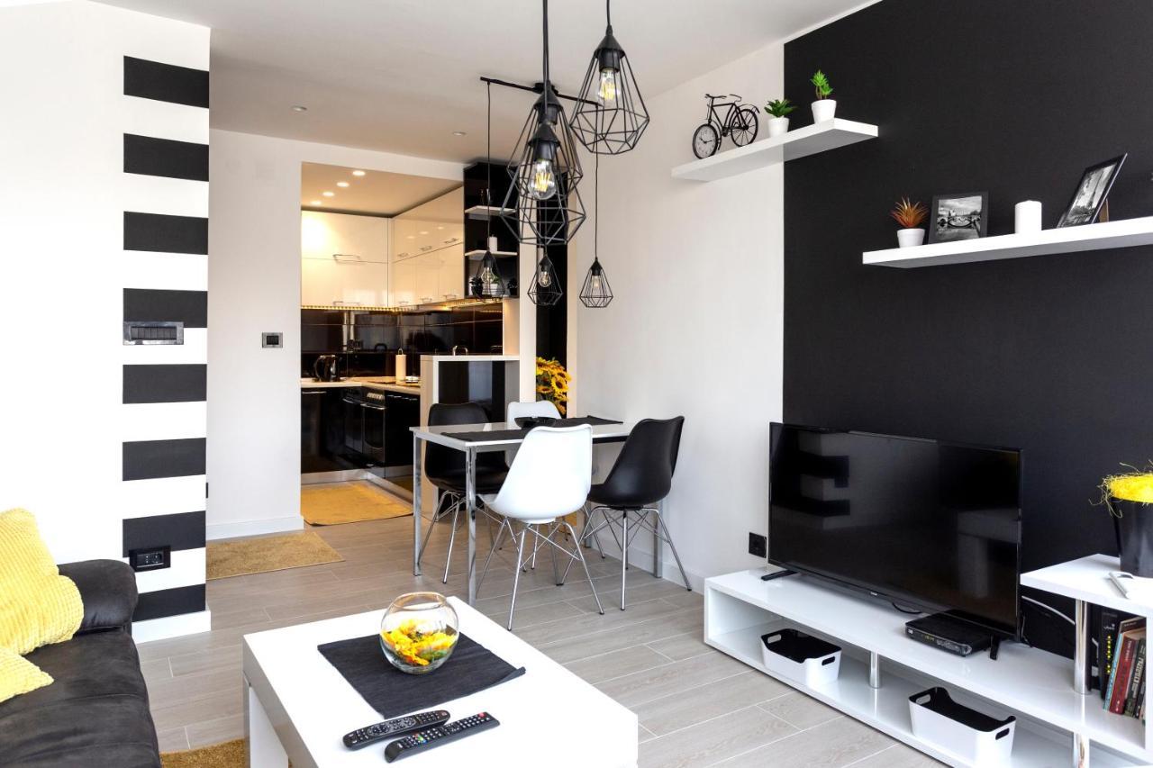 Park Apartment Újvidék Kültér fotó